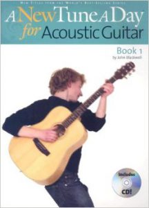 کتاب آموزش گیتار آکوستیک یک آهنگ در روز به همراه فایل های صوتی نت ها